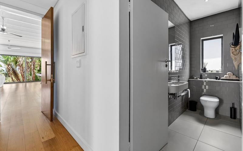 5 Bedroom Property for Sale in Camps Bay Western Cape